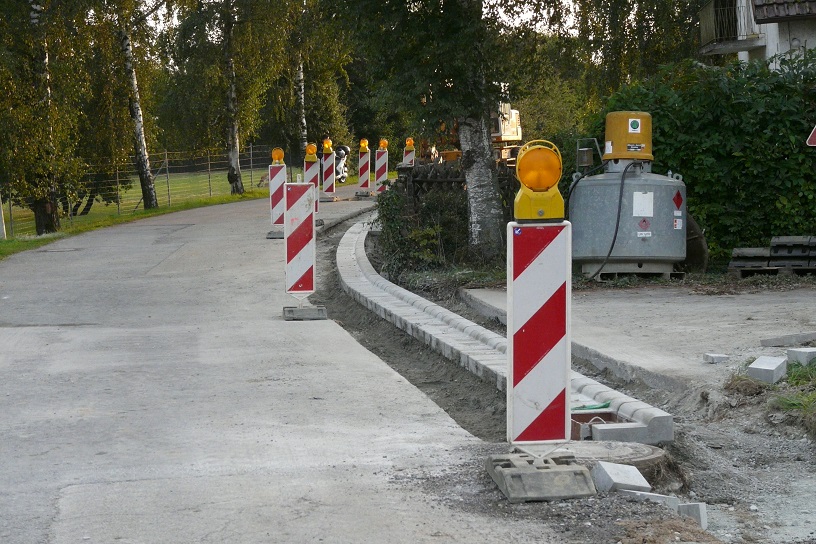 P1400551