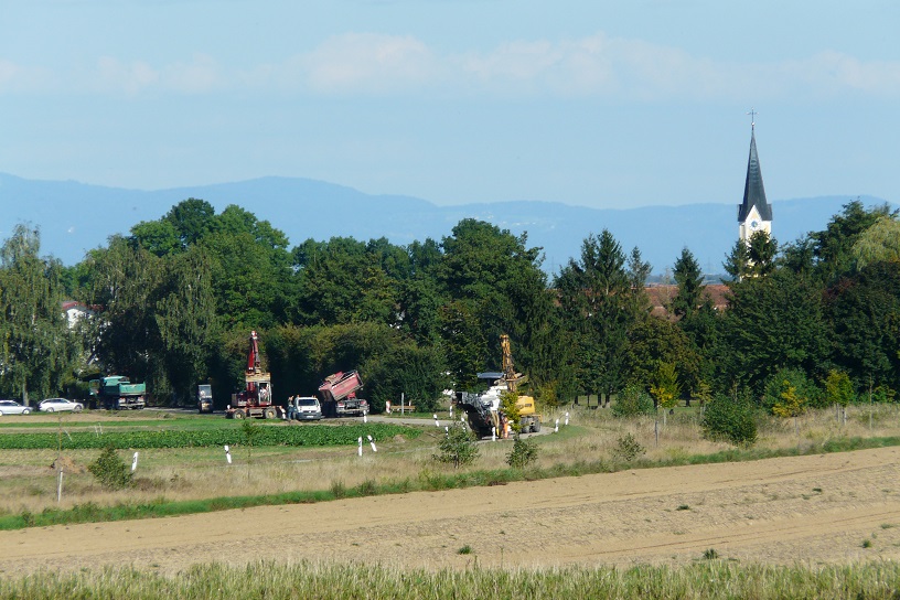 P1400667
