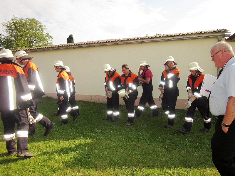 15626Feuerwehrprüfung 11