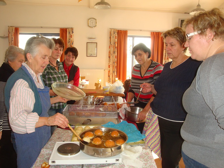 07Feb.Krapfen backen 25