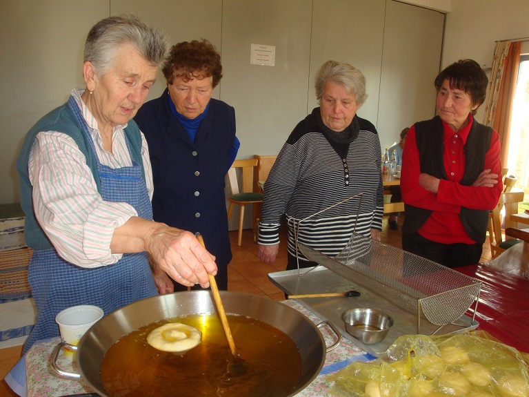 07Feb.Krapfen backen 48