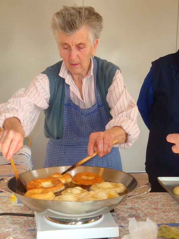 07Feb.Krapfen backen 54