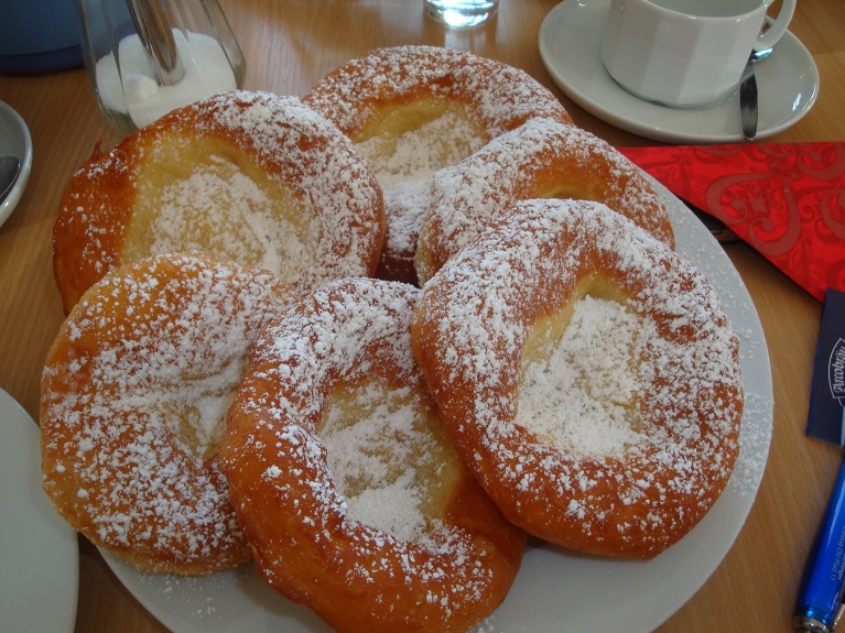 07Feb.Krapfen backen 68