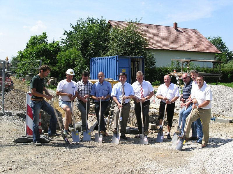 Spatenstich für Dorfstraßensanierung Juli 2008