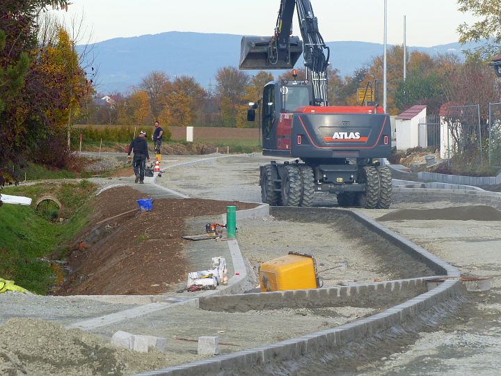 P1540859