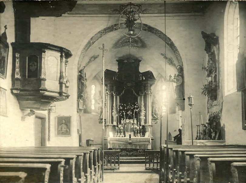 Kirche innen Oberharthausen klein