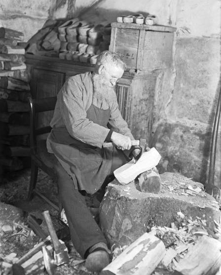 Holzschuhmacher