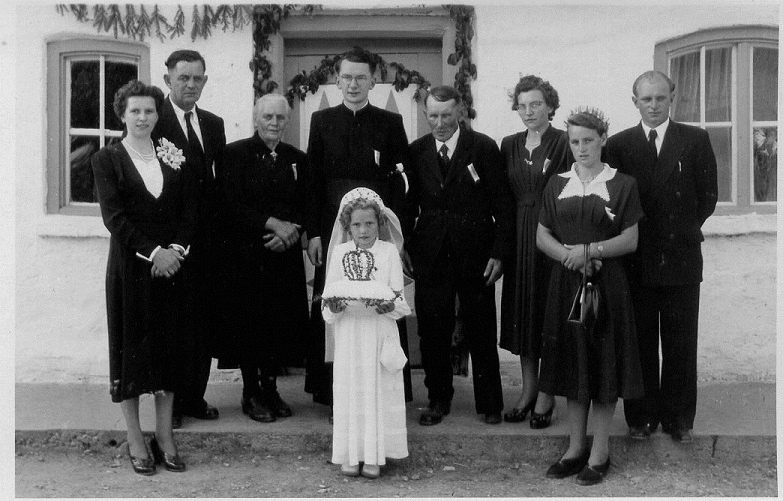 Pfarrer Schmaißer mit Familie