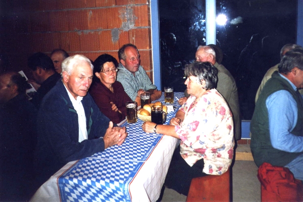 Hebefeier 2000 Gemeinschaftshaus