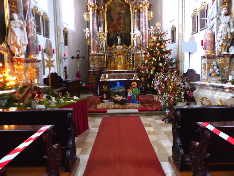 Kirche Pönning weihnachtlich