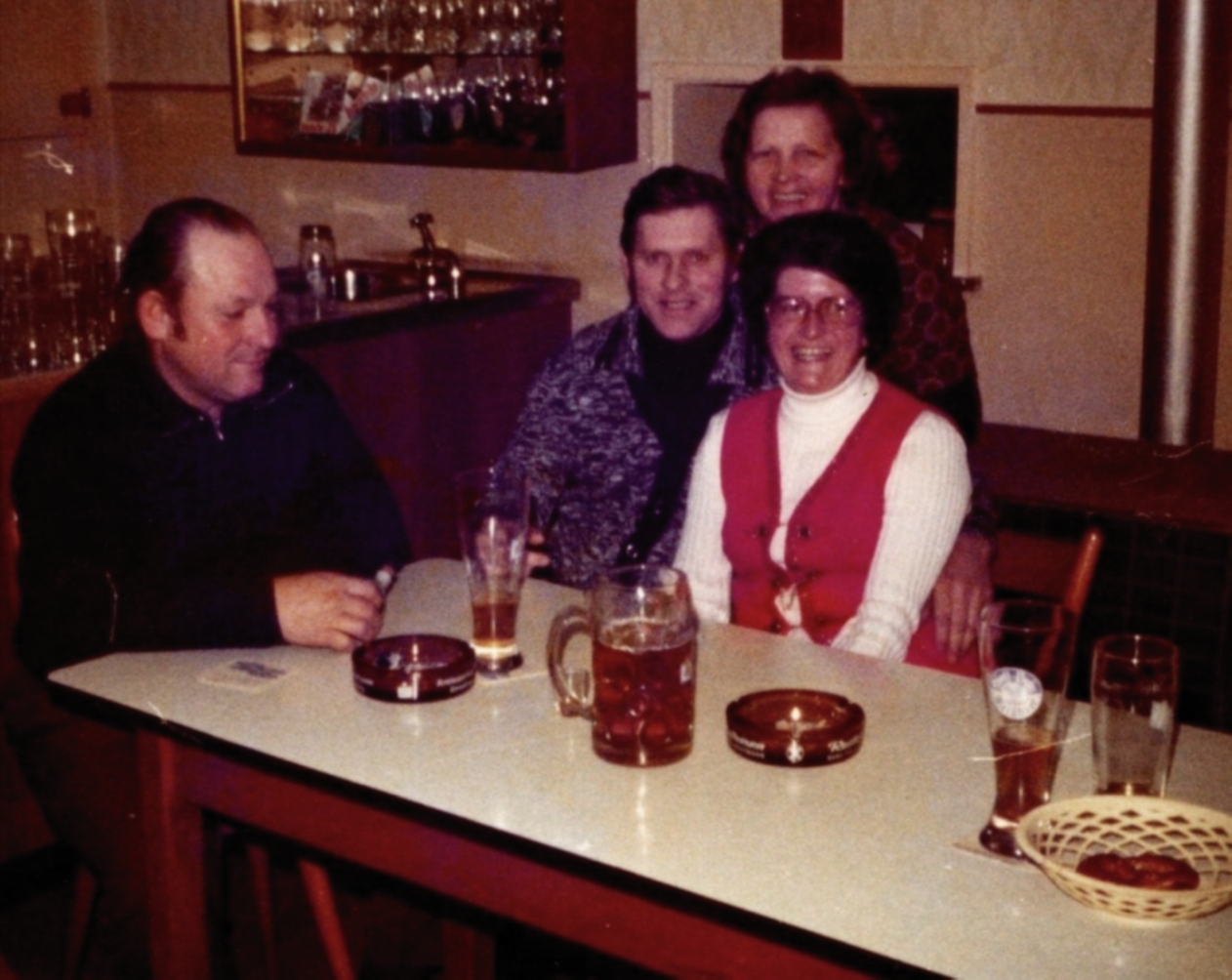 Tante Inga aus Tangerhütte DDR2 8.12.76