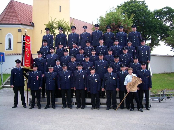 Gruppenbild FFW 2005