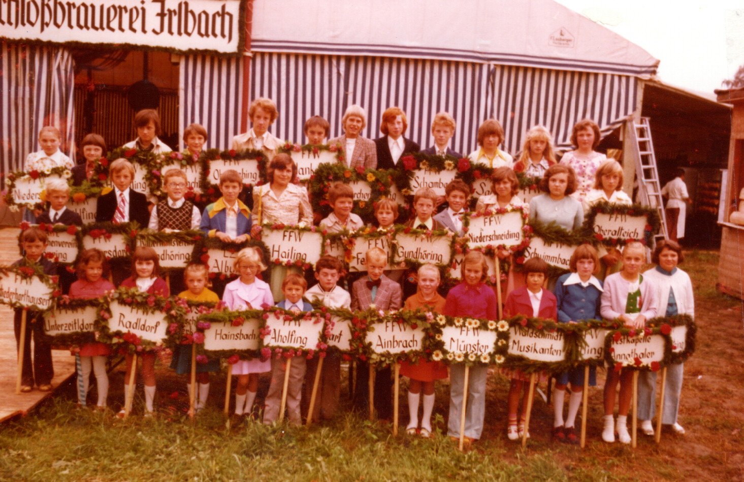 1975 Fahnenweihe Pönning