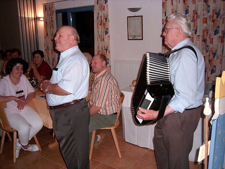 PIC 0340a
